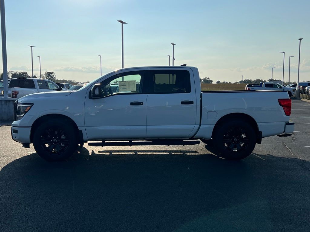 new 2024 Nissan Titan car, priced at $43,340