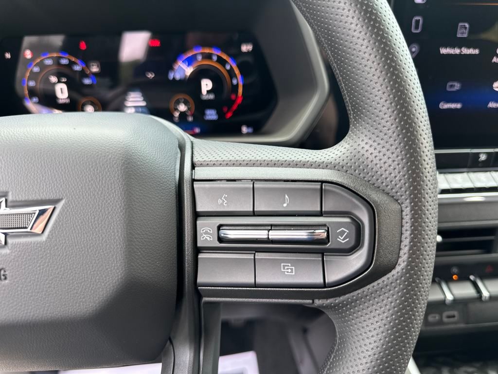 new 2025 Chevrolet Colorado car, priced at $43,070