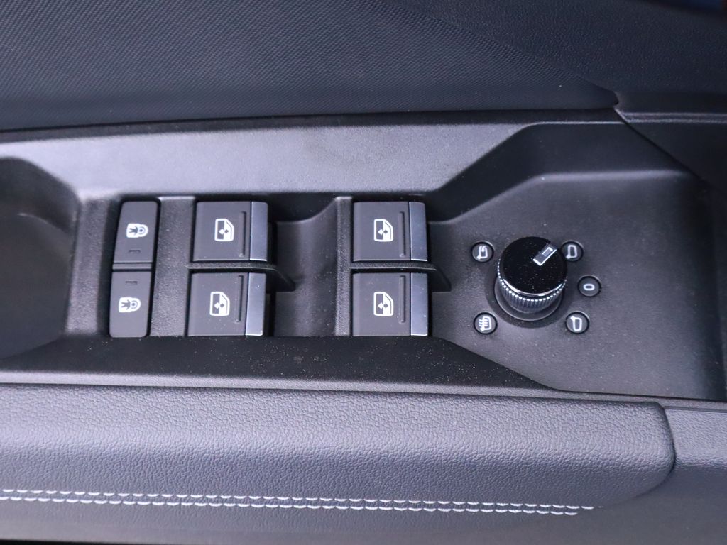 new 2025 Audi Q4 e-tron car, priced at $51,225