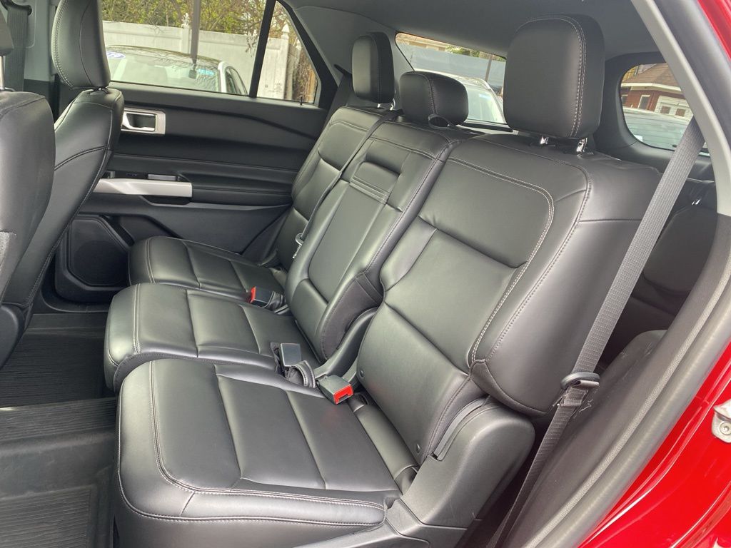 used 2022 Ford Explorer car, priced at $31,995