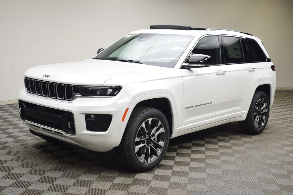new 2025 Jeep Grand Cherokee car, priced at $55,520