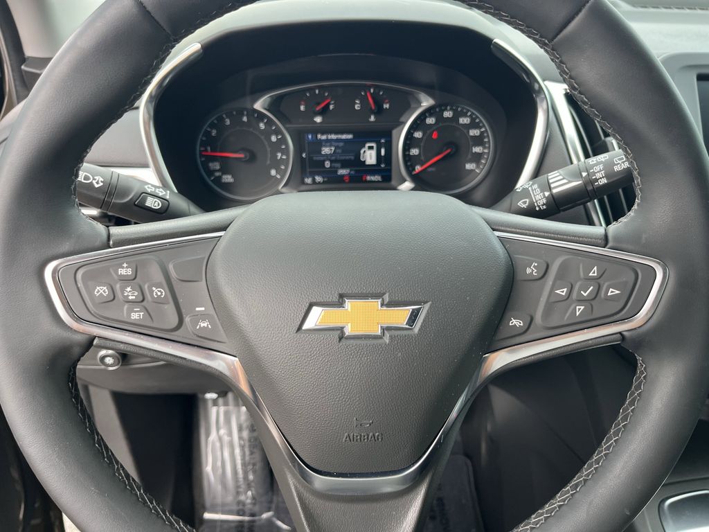 used 2024 Chevrolet Equinox car, priced at $25,991