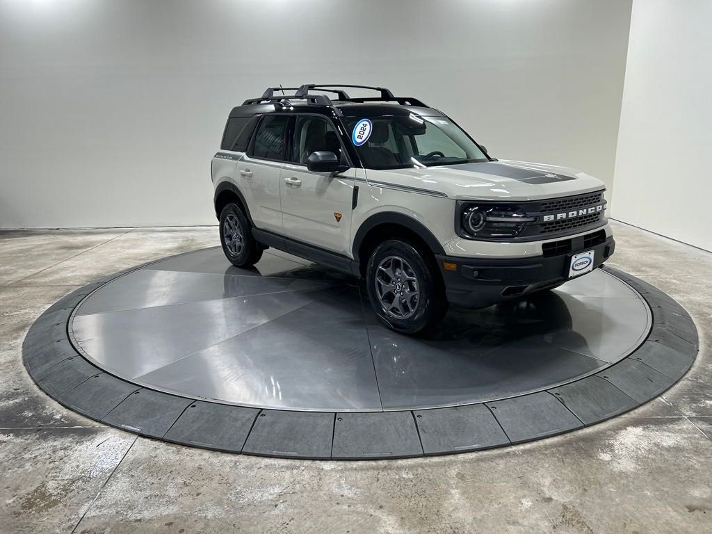 new 2024 Ford Bronco Sport car, priced at $42,595