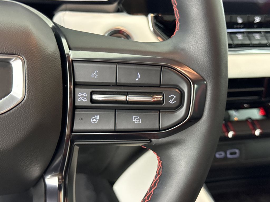 new 2025 GMC Canyon car, priced at $50,465