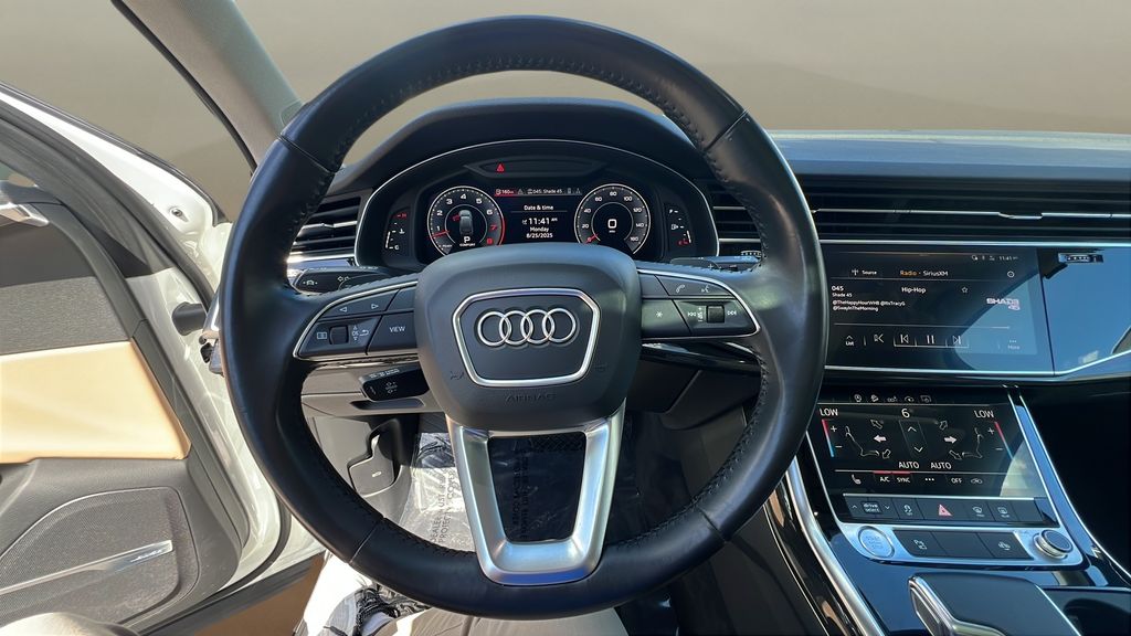 used 2020 Audi Q7 car, priced at $32,300