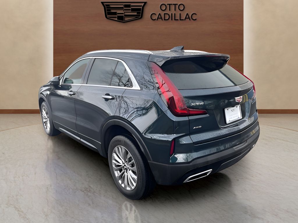 used 2024 Cadillac XT4 car, priced at $33,500