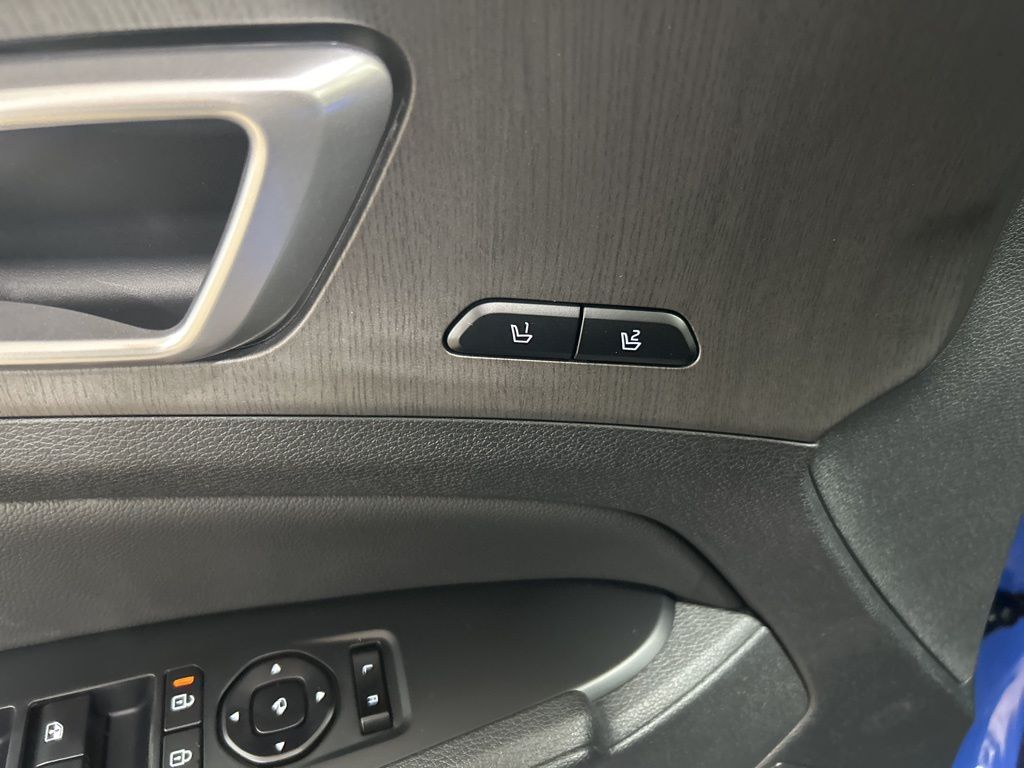new 2026 Kia Sportage car, priced at $37,215