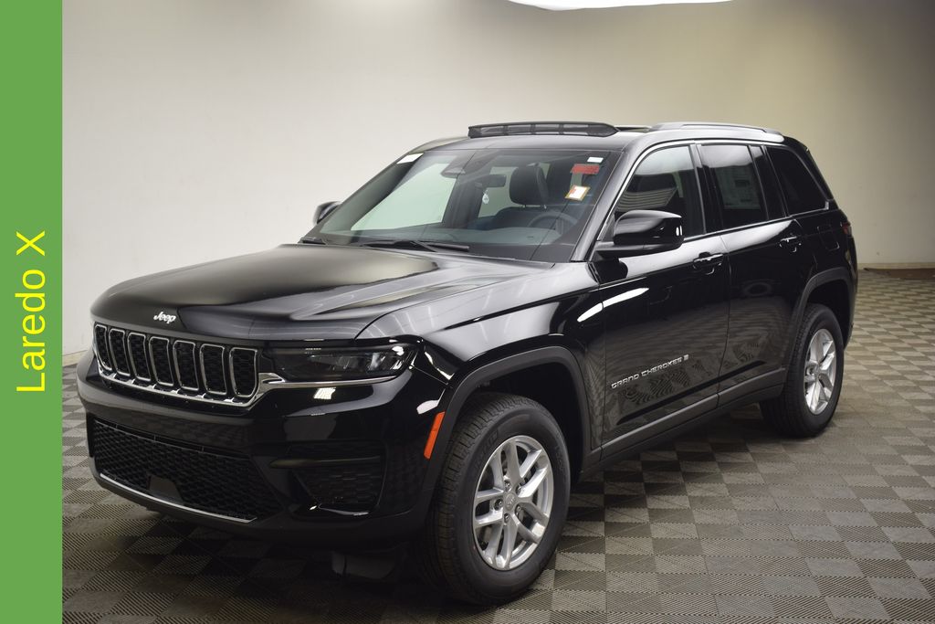 new 2025 Jeep Grand Cherokee car, priced at $37,951