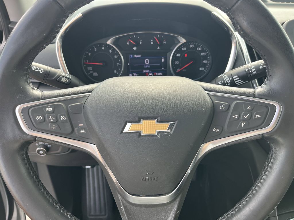 used 2022 Chevrolet Equinox car, priced at $20,991