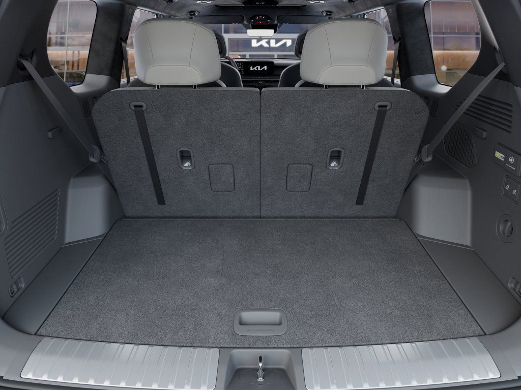 new 2026 Kia EV9 car, priced at $76,825