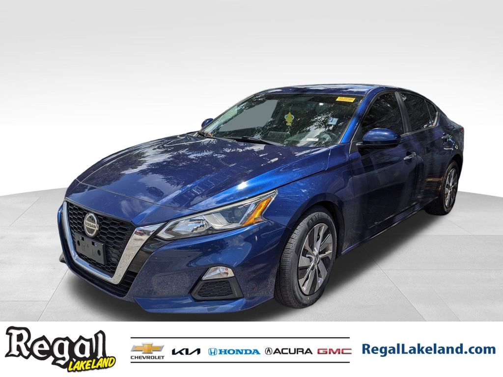 used 2020 Nissan Altima car, priced at $9,895