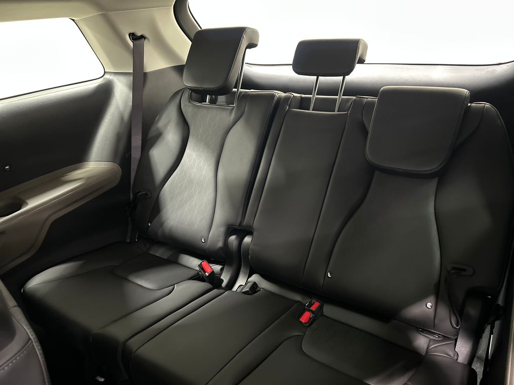 new 2025 Kia Carnival car, priced at $40,495