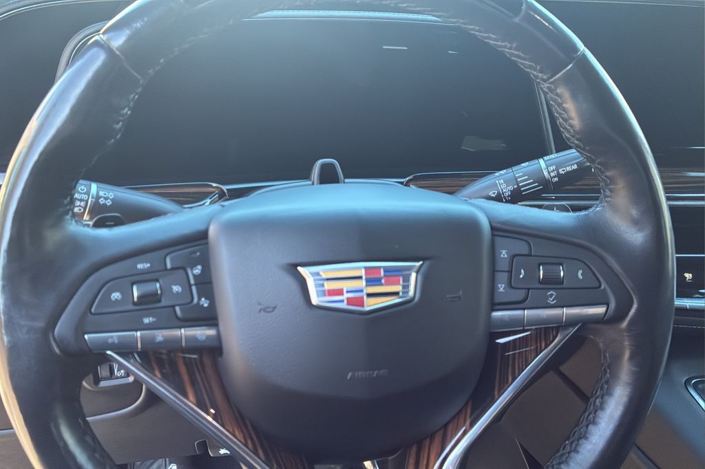 used 2023 Cadillac Escalade ESV car, priced at $70,400