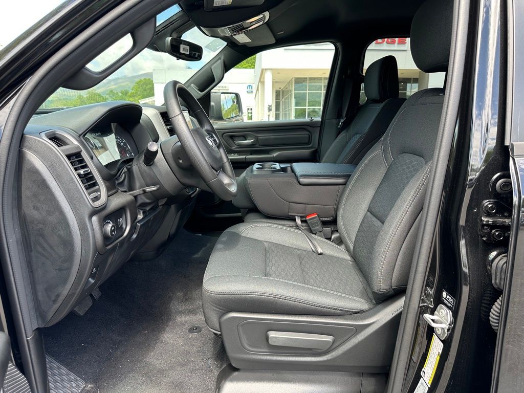 new 2025 Ram 1500 car, priced at $40,990