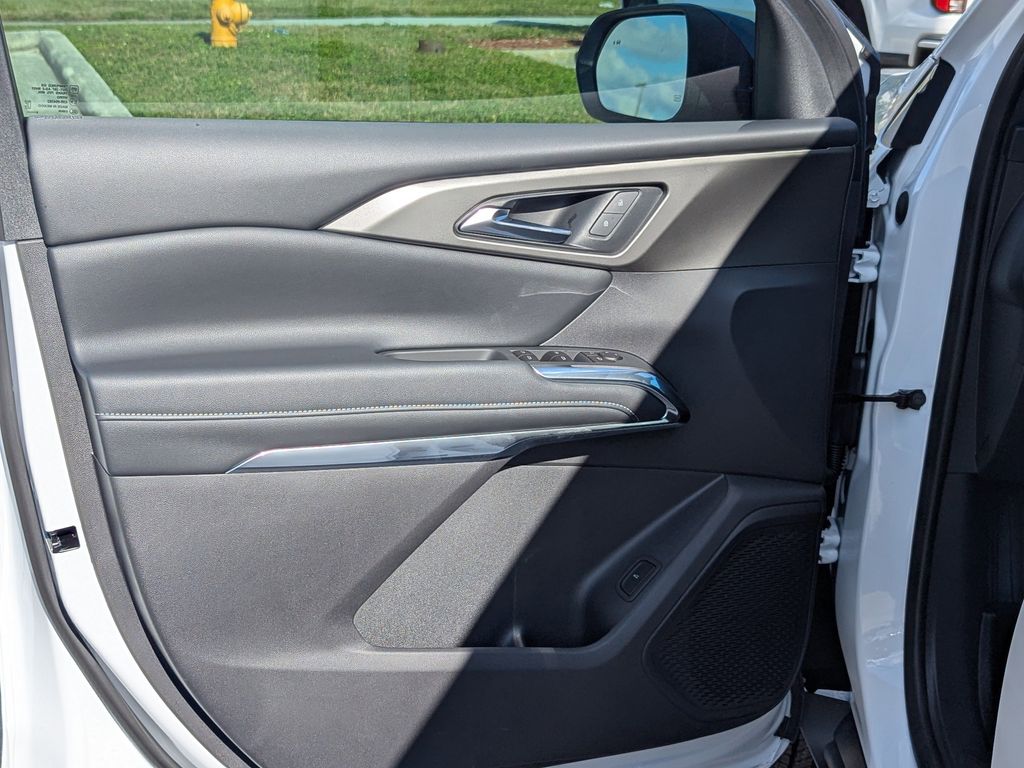 new 2026 Chevrolet Traverse car, priced at $41,845