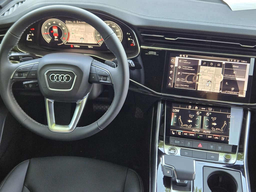 new 2025 Audi Q7 car, priced at $72,850