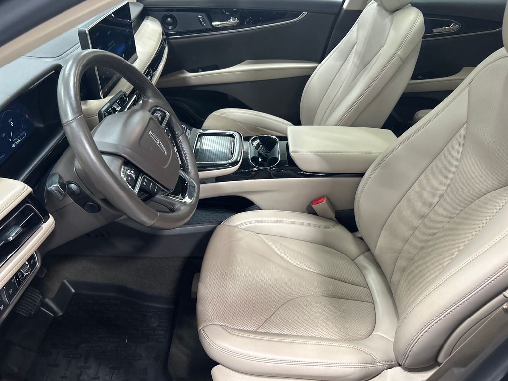 used 2022 Lincoln Nautilus car, priced at $35,794