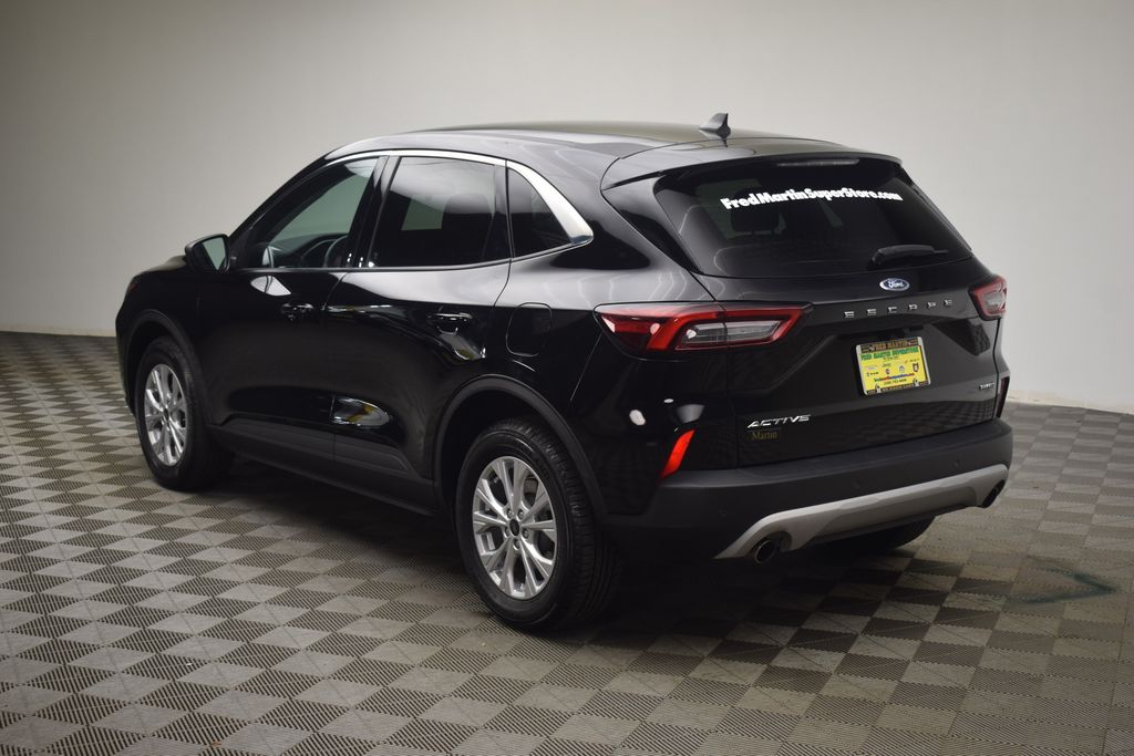 used 2024 Ford Escape car, priced at $22,300