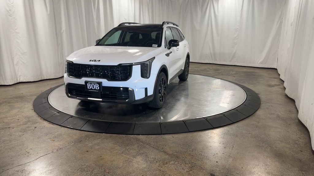 new 2025 Kia Sorento car, priced at $43,564