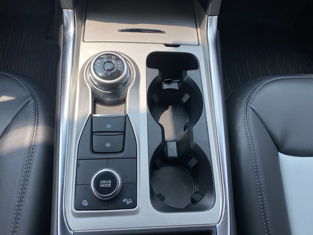 used 2022 Ford Explorer car, priced at $29,995