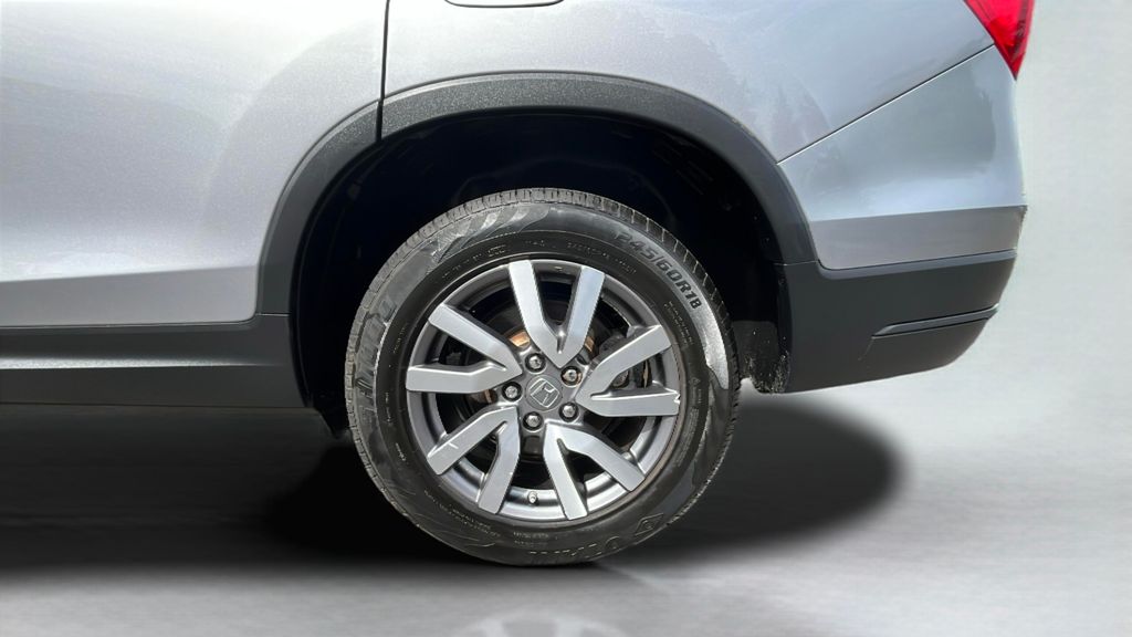 used 2022 Honda Pilot car, priced at $33,000
