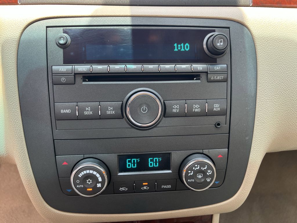used 2007 Buick Lucerne car, priced at $6,991