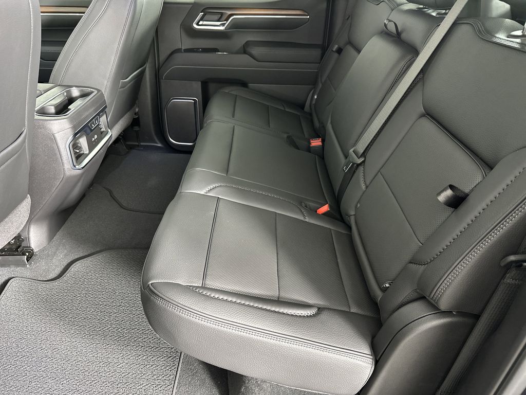 new 2025 GMC Sierra 1500 car, priced at $68,494