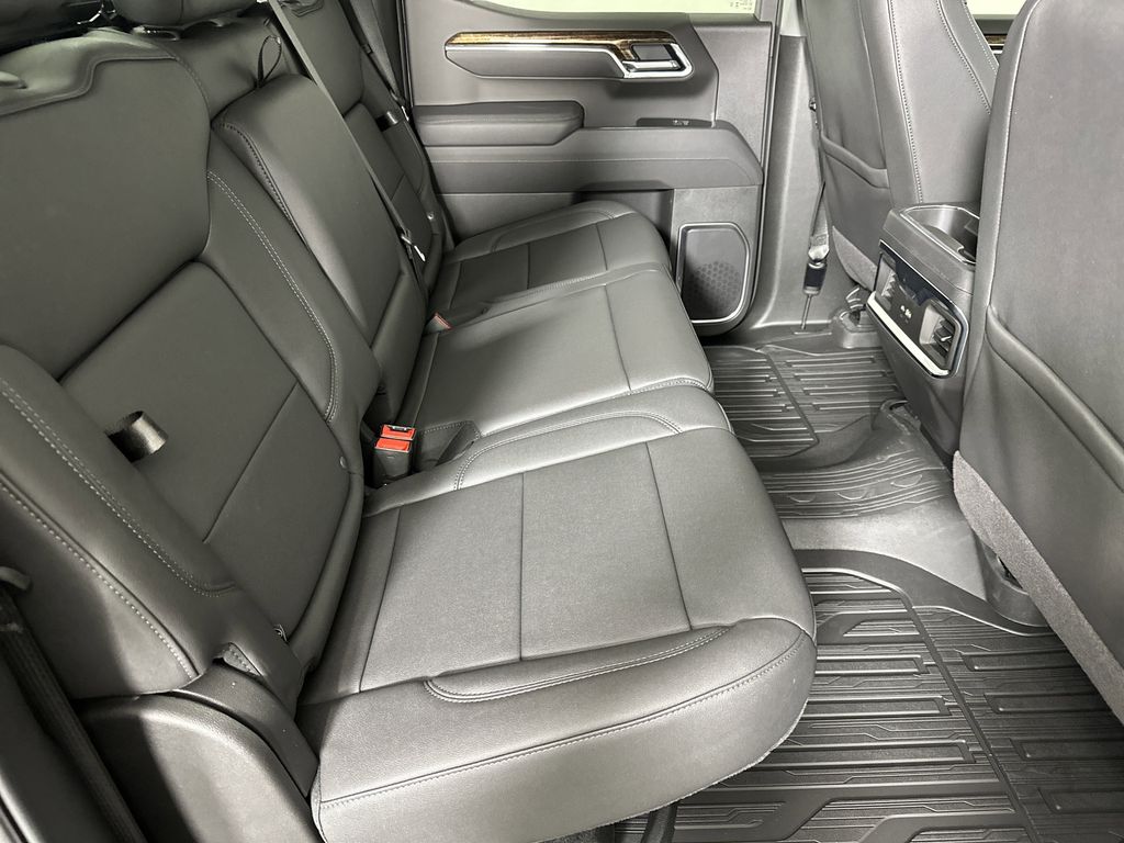 new 2025 GMC Sierra 1500 car, priced at $60,224
