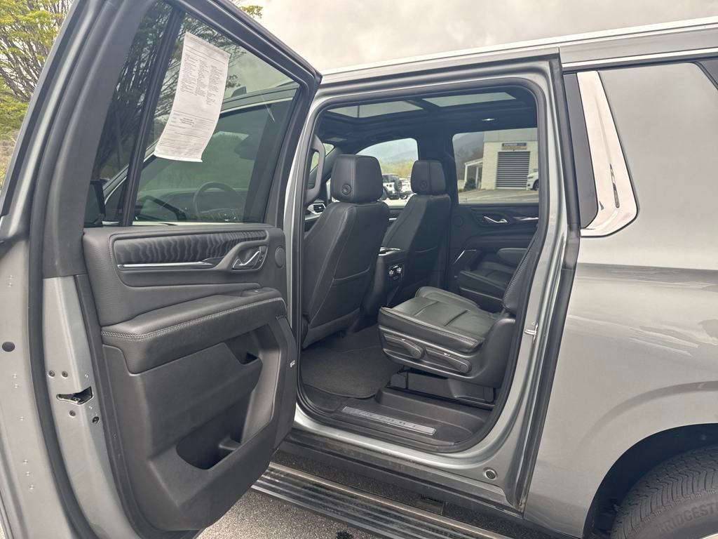 used 2023 GMC Yukon XL car, priced at $63,699