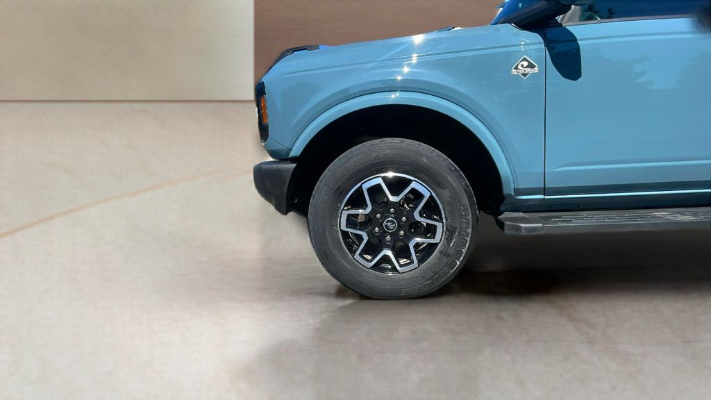 used 2022 Ford Bronco car, priced at $35,950