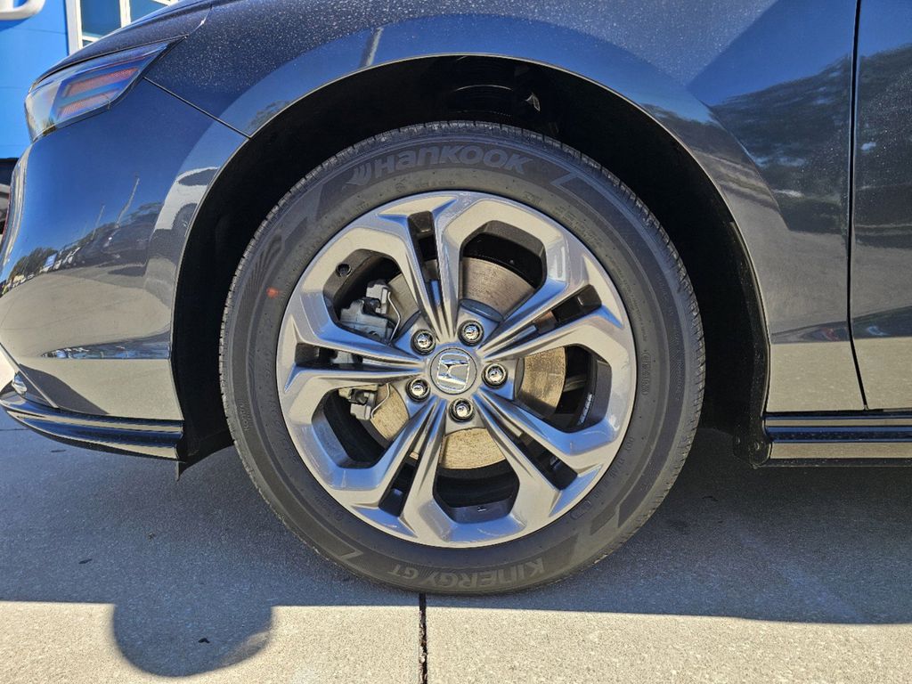 new 2025 Honda Accord Hybrid car, priced at $34,690