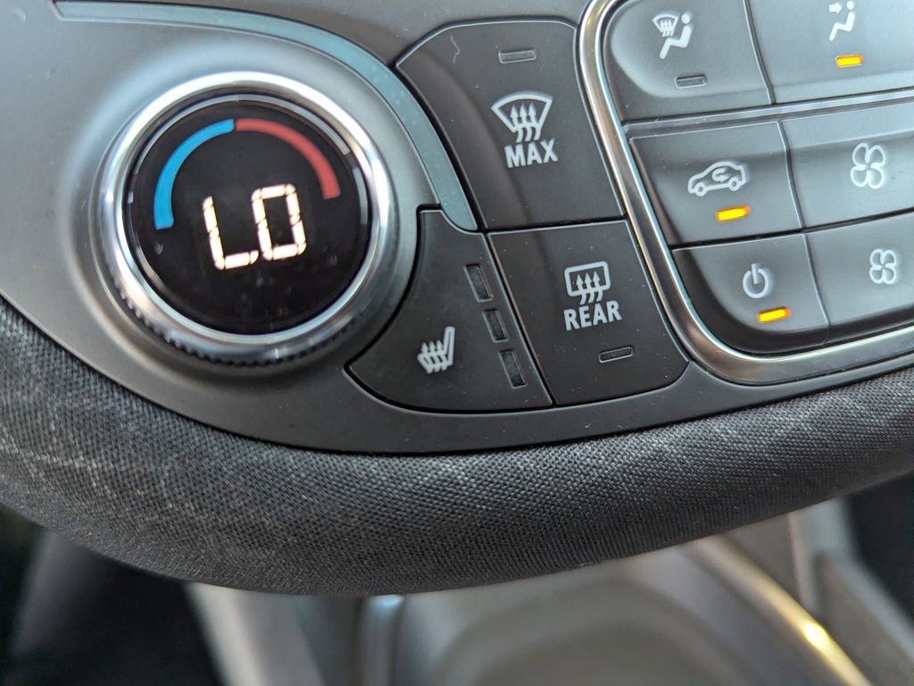 used 2024 Chevrolet Malibu car, priced at $17,991