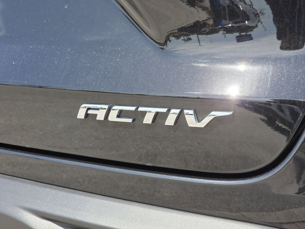 used 2025 Chevrolet Trax car, priced at $23,793