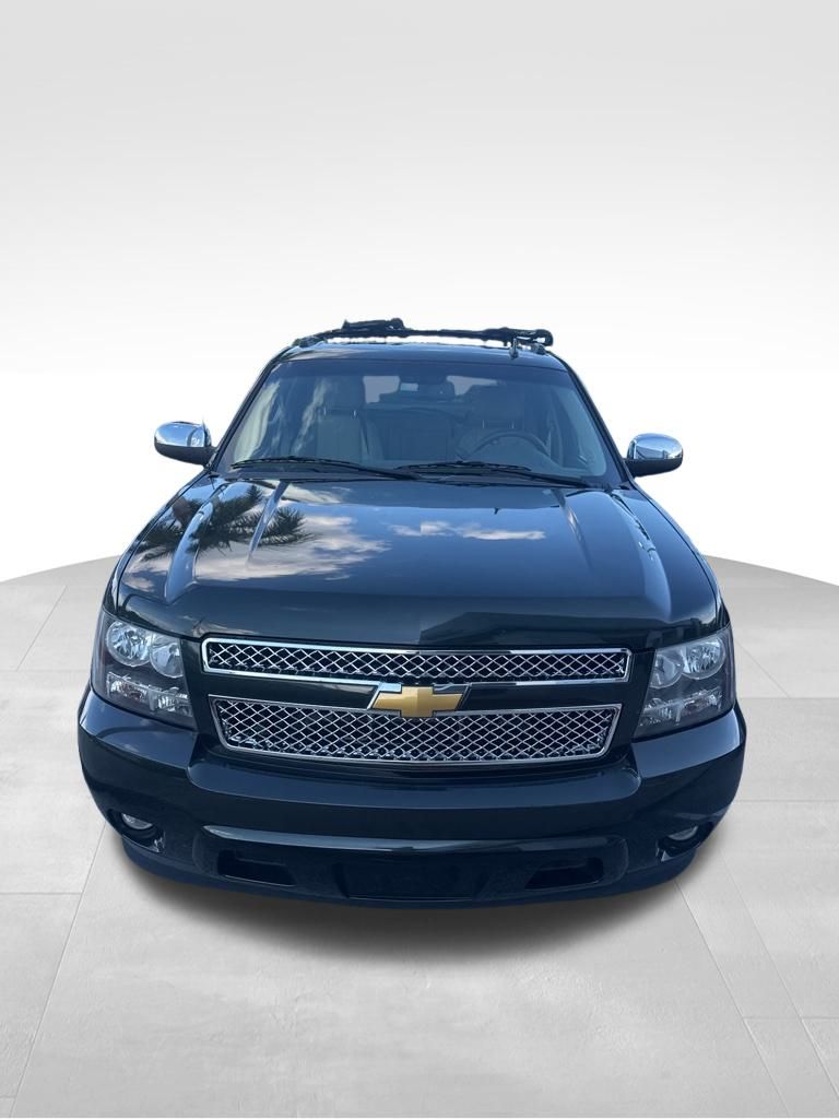used 2013 Chevrolet Avalanche 1500 car, priced at $13,991