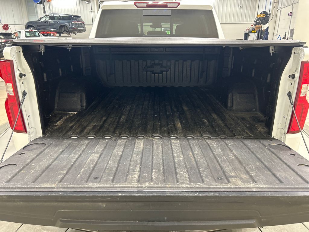 used 2022 Chevrolet Silverado 1500 car, priced at $47,934