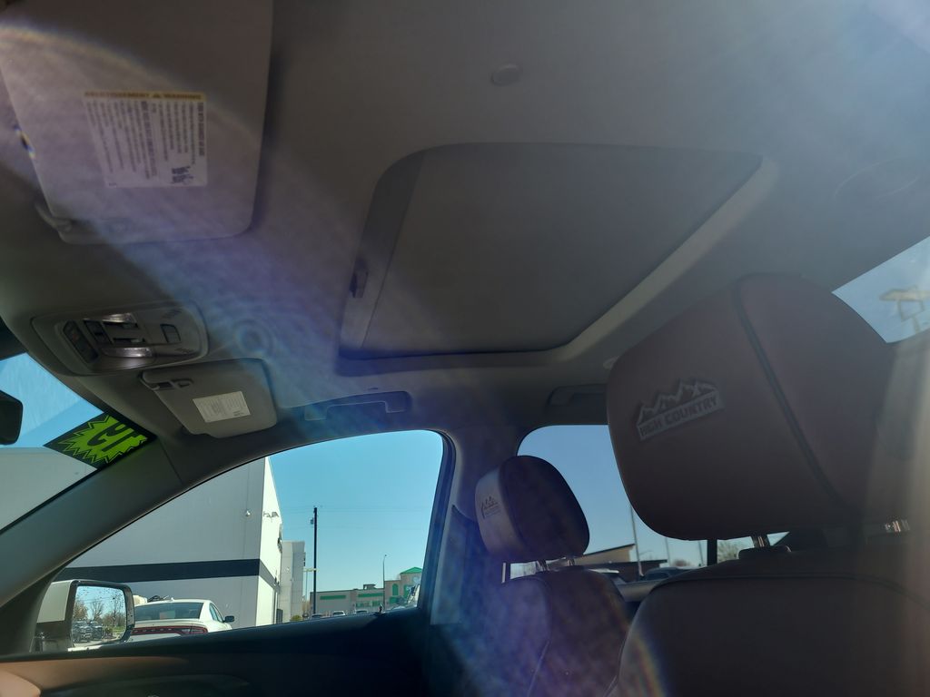 used 2019 Chevrolet Traverse car, priced at $22,402