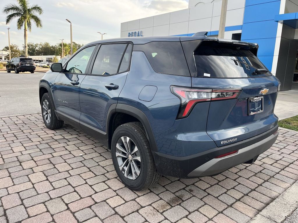 new 2025 Chevrolet Equinox car, priced at $31,080