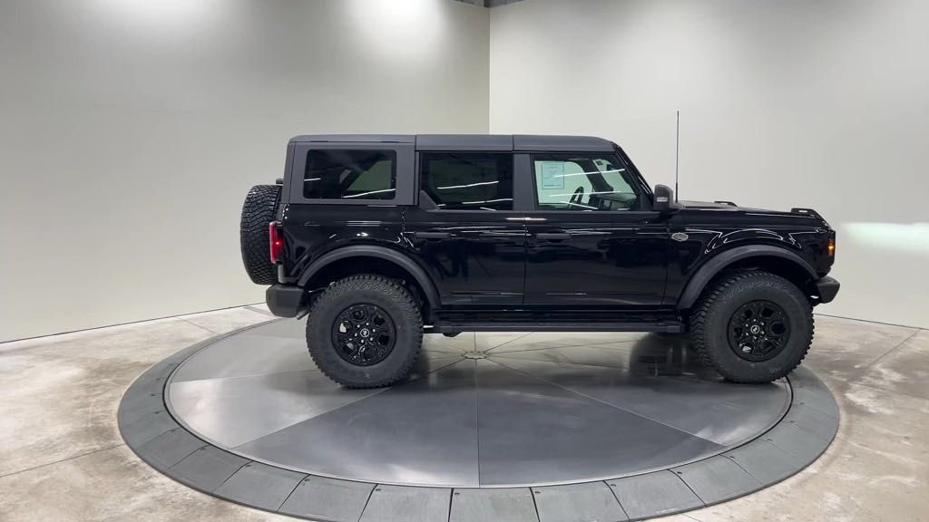 new 2024 Ford Bronco car, priced at $64,585