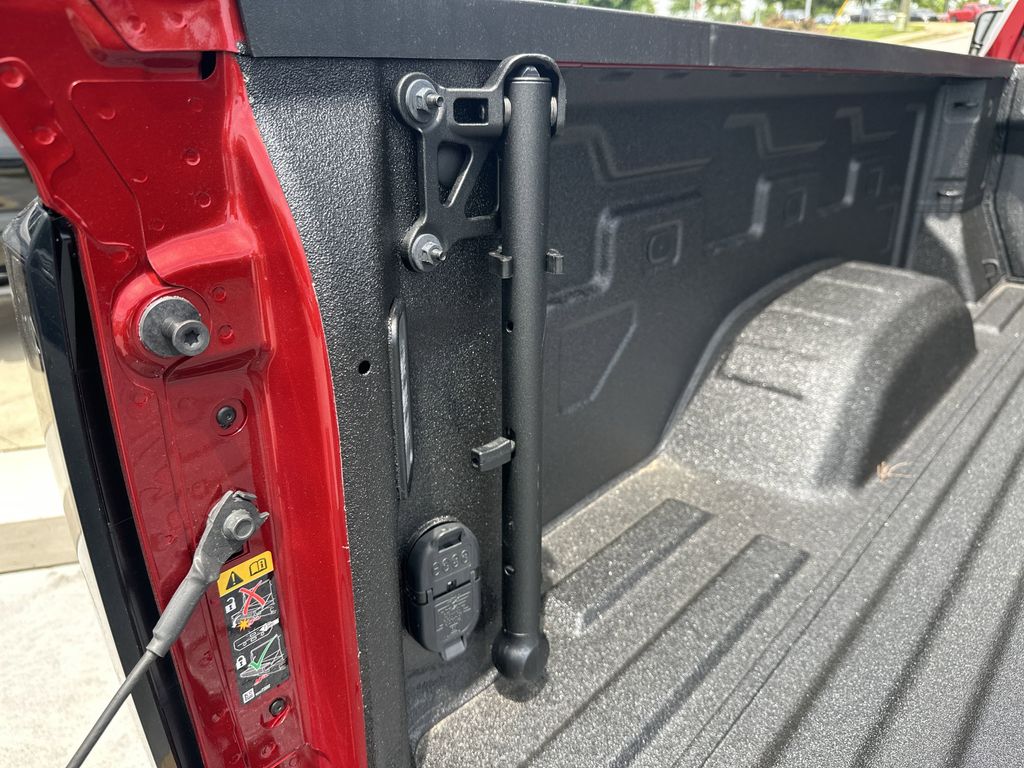 new 2025 GMC Sierra 2500HD car, priced at $104,089