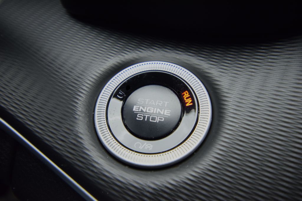 new 2025 Jeep Grand Cherokee car, priced at $35,165