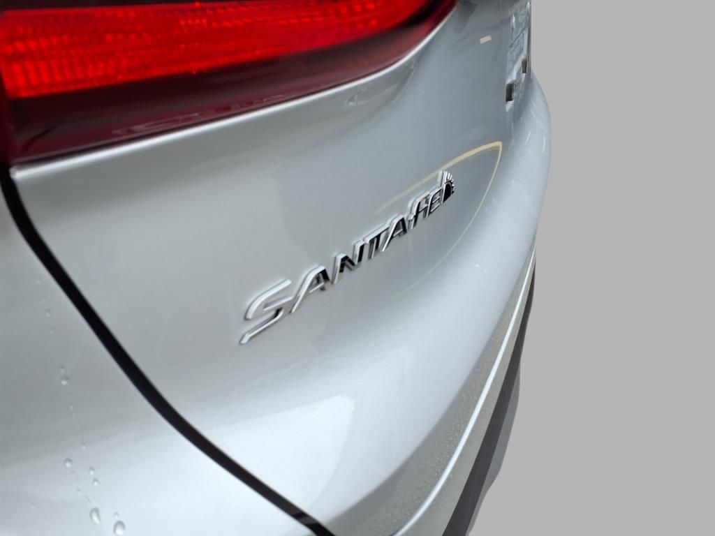 used 2019 Hyundai Santa Fe car, priced at $17,503