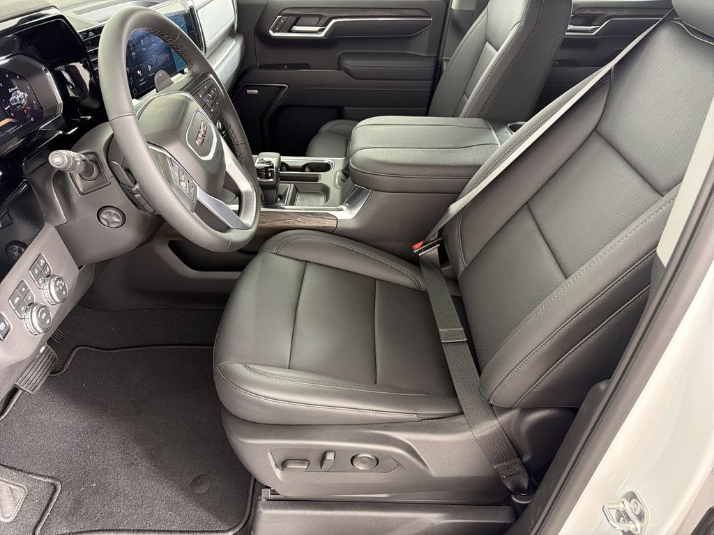 new 2026 GMC Sierra 1500 car, priced at $60,925