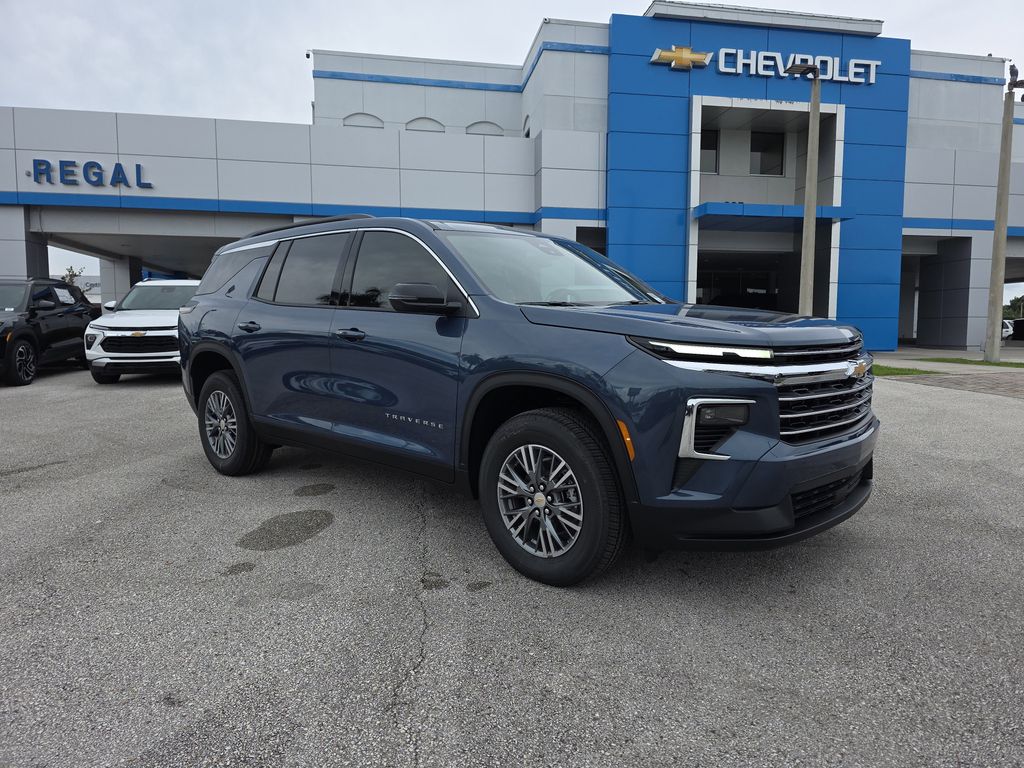 new 2026 Chevrolet Traverse car, priced at $37,695