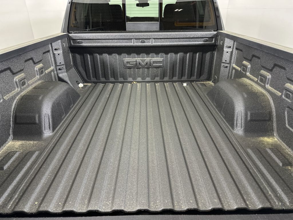 new 2025 GMC Sierra 1500 car, priced at $60,224