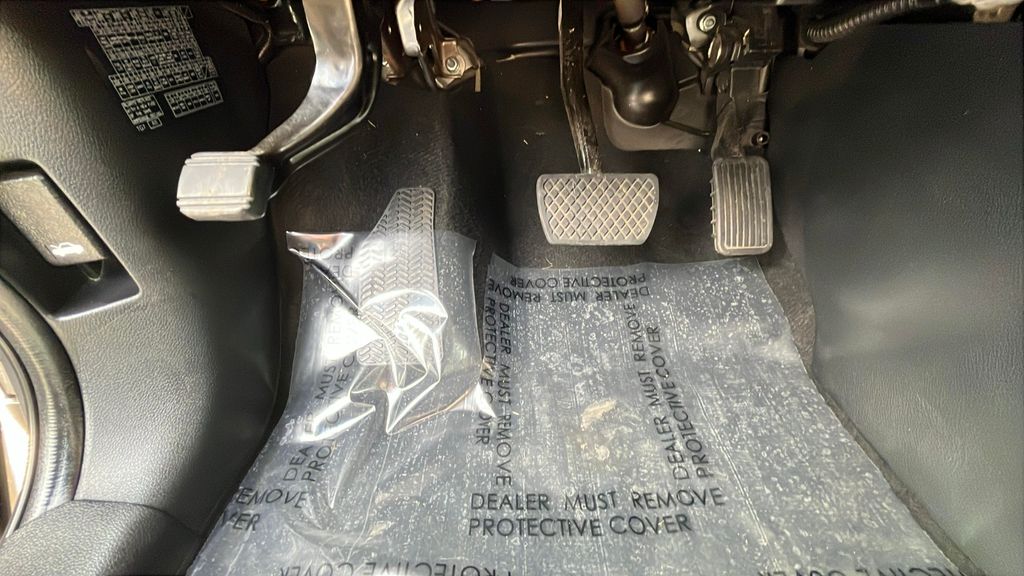 used 2022 Honda Pilot car, priced at $33,000