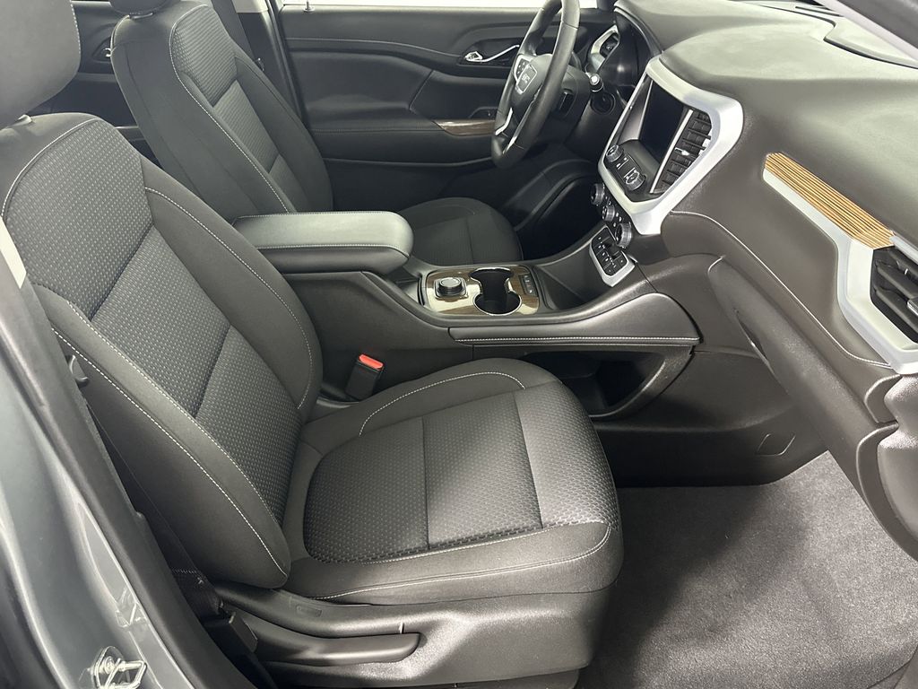 used 2023 GMC Acadia car, priced at $31,922