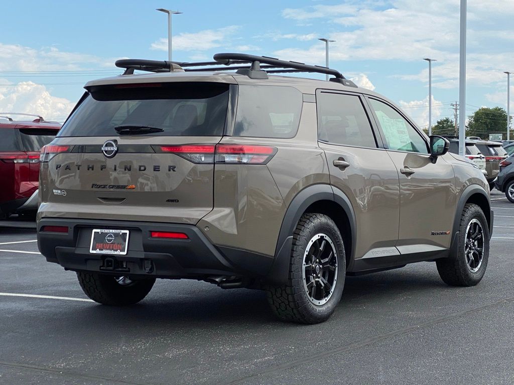 new 2024 Nissan Pathfinder car, priced at $39,375