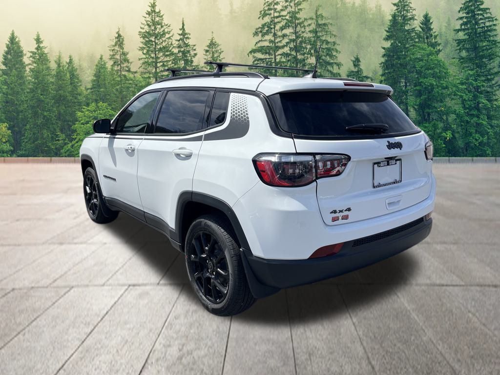 new 2025 Jeep Compass car, priced at $28,990