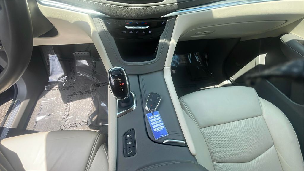 used 2018 Cadillac XT5 car, priced at $21,700