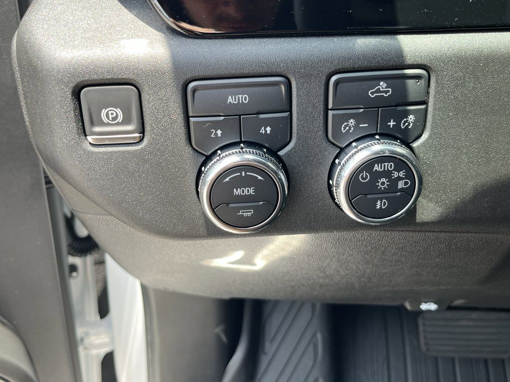 new 2025 GMC Sierra 1500 car, priced at $57,495